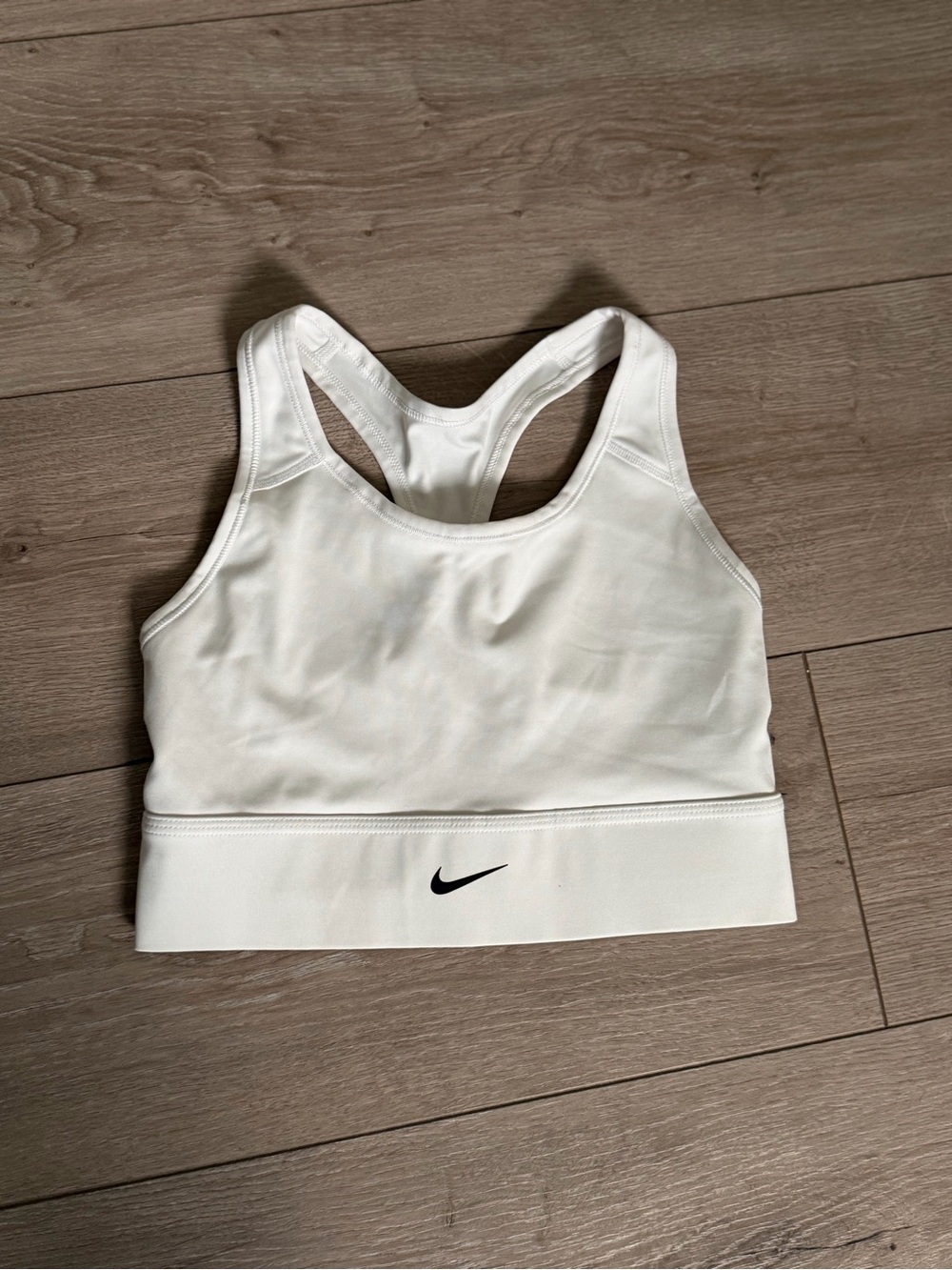 Nike Dri-FIT Swoosh Long Line Sports Bra White Medium